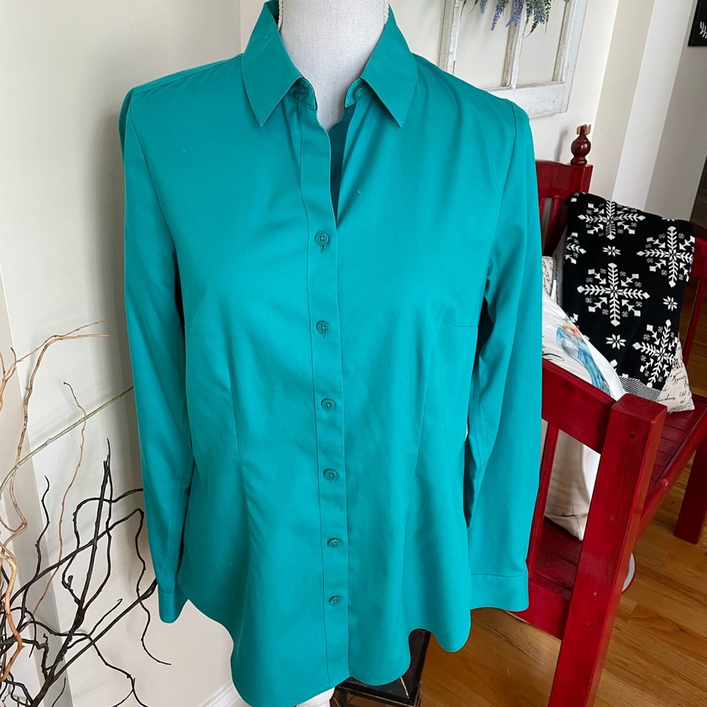 Coldwater Creek Aqua Blue No Iron Shirt Size Small
